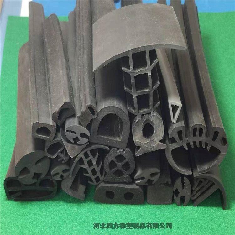 四方橡塑供應(yīng)電動汽車卡鈑金密封條