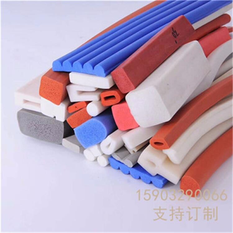 廠(chǎng)家供應(yīng)硅橡膠發(fā)泡條 電器柜密封條 耐高溫硅膠發(fā)泡條