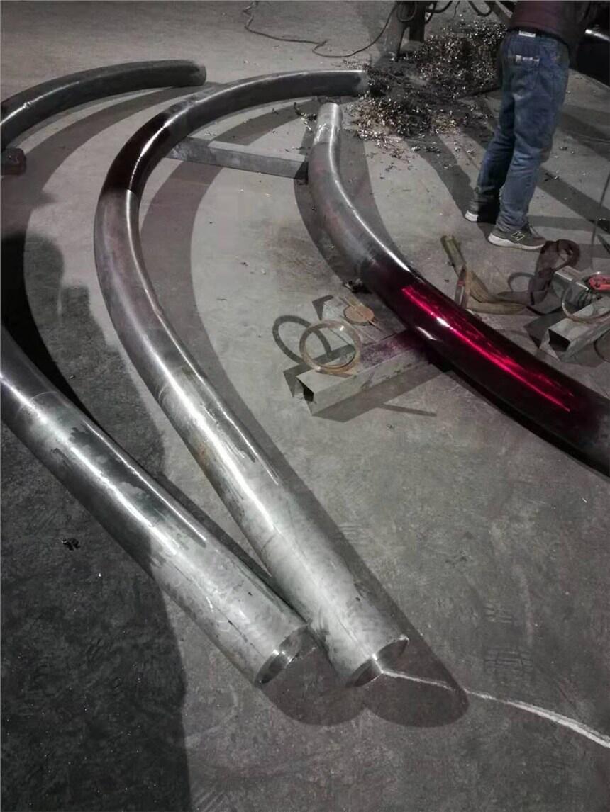 大口徑無縫彎管倍數(shù)彎頭金屬軟管生產廠家
