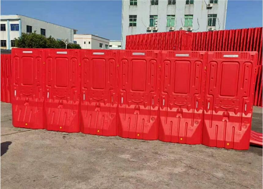 深圳龍華水馬廠家供應(yīng)