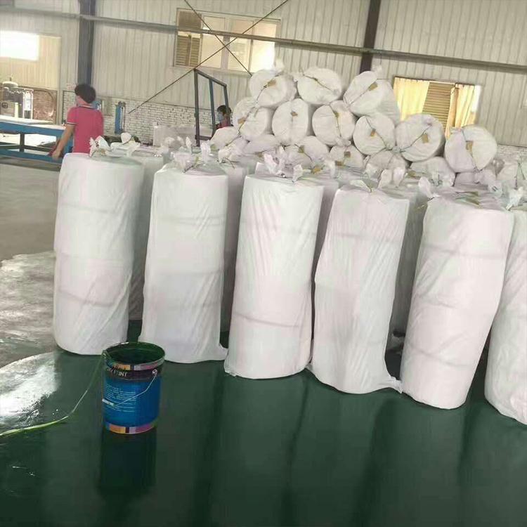 魯陽(yáng)硅酸鋁廠家128K硅酸鋁卷氈50厚廠家直銷防火軟包裹排煙風(fēng)筒保溫材料