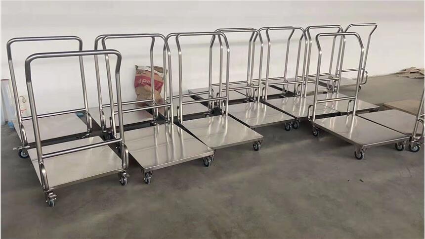 天津不銹鋼手推車 食品廠用不銹鋼手推車 帶護(hù)欄不銹鋼手推車-華奧西