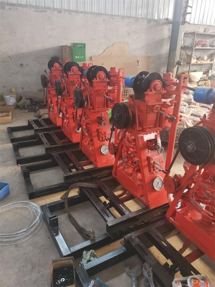 50型輕便鉆機(jī)墊叉 水平鉆機(jī)泥漿泵 液壓巖芯設(shè)備