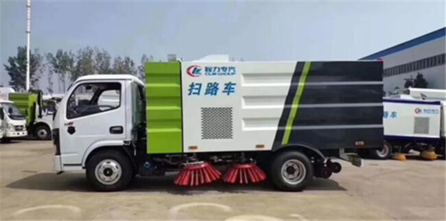 程力14噸掃地車生產(chǎn)基地