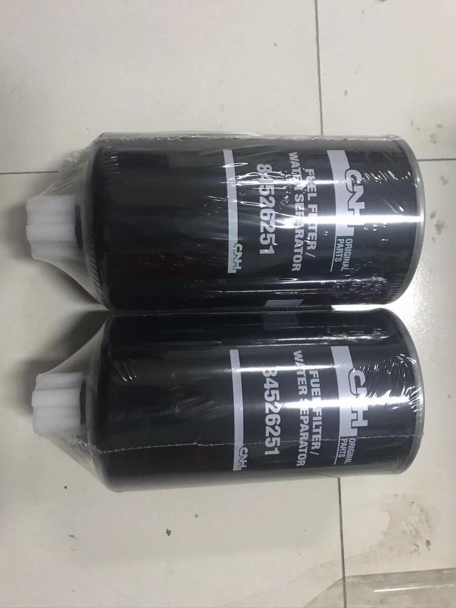 拖拉機燃油濾清器84526251紐荷蘭農(nóng)用機械