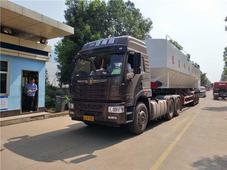 泉州市13米半掛飼料車價(jià)格行情_散裝飼料車常年銷售其他專用汽車
