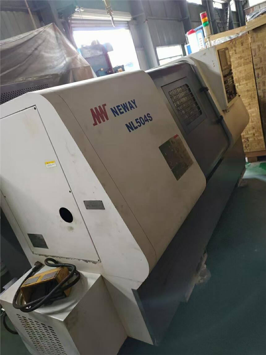 紐威斜床身臥式車(chē)床型號(hào):NL504S