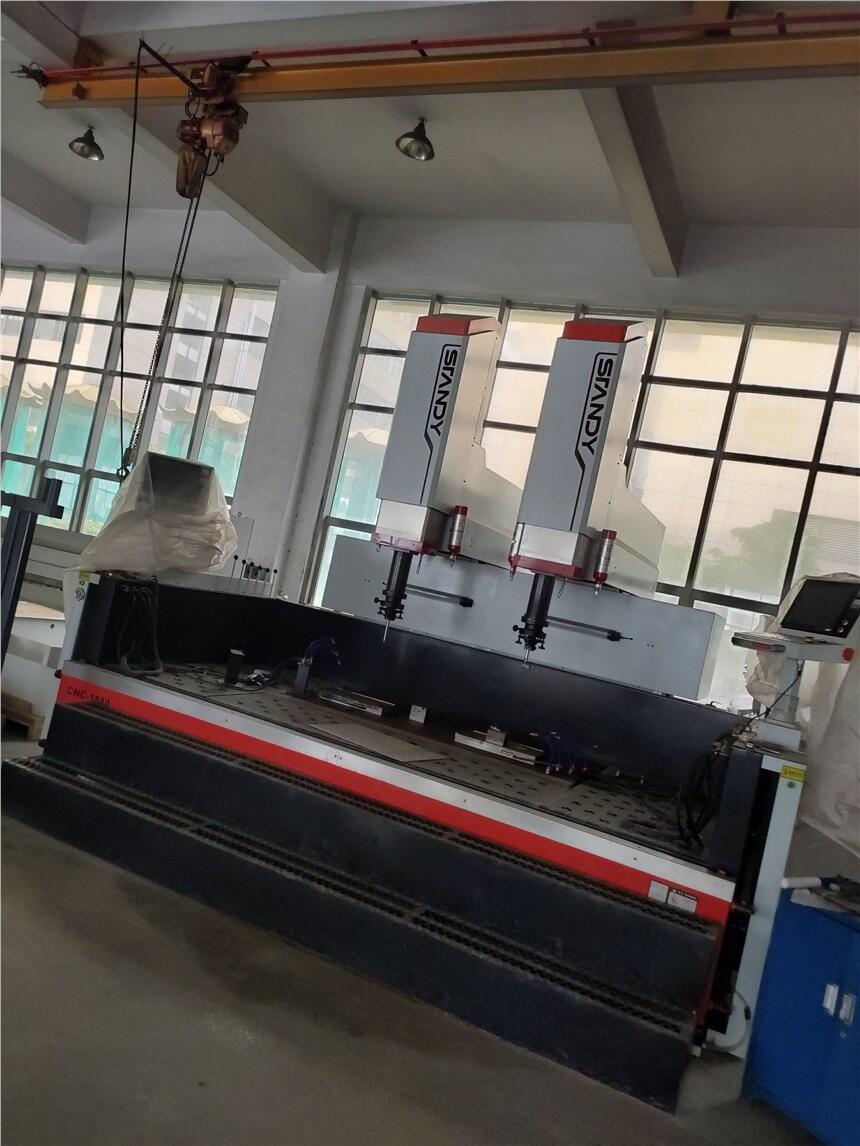 廣東商鼎1880雙頭數(shù)控火花機型號:CNC1880