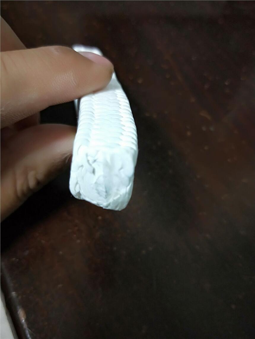 耐腐蝕白色四氟盤根、四氟乙烯材質(zhì)