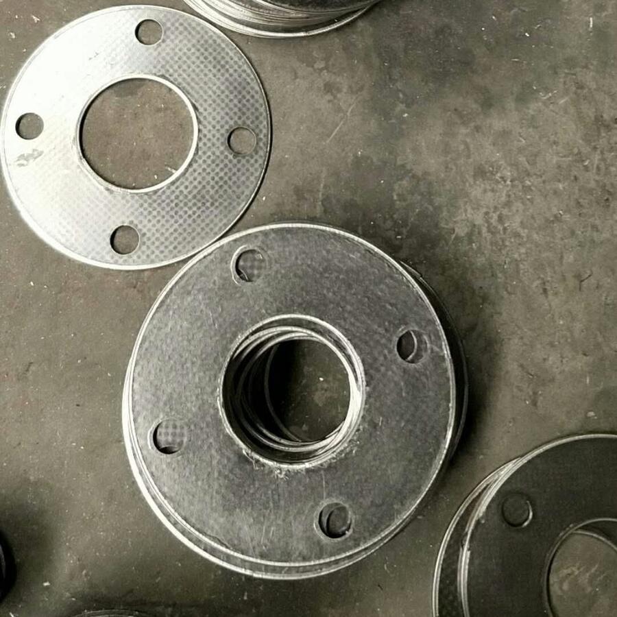金屬包覆柔性石墨墊片  四氟內環(huán)金屬纏繞墊片