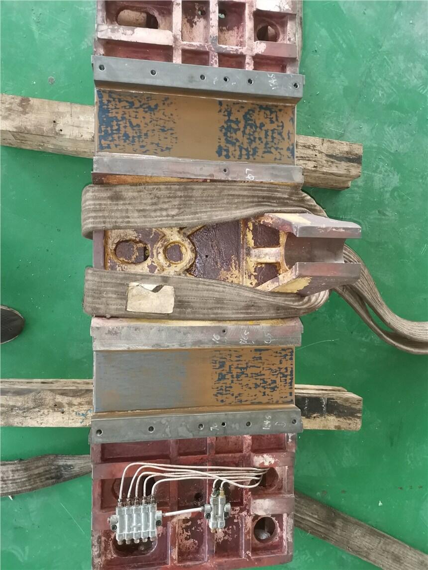 天津南開區(qū)BT50主軸拉刀碟簧更換臺(tái)中精機(jī)加工中心