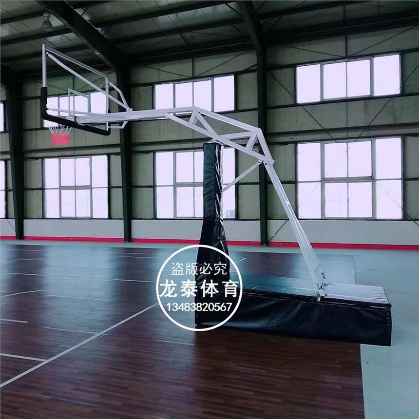 濟南金陵籃球架報價_手動液壓籃球架