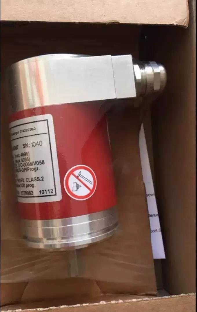 @現(xiàn)貨現(xiàn)發(fā)ELCO宜科EC58C10-H6PR-1024  開關(guān)/電纜