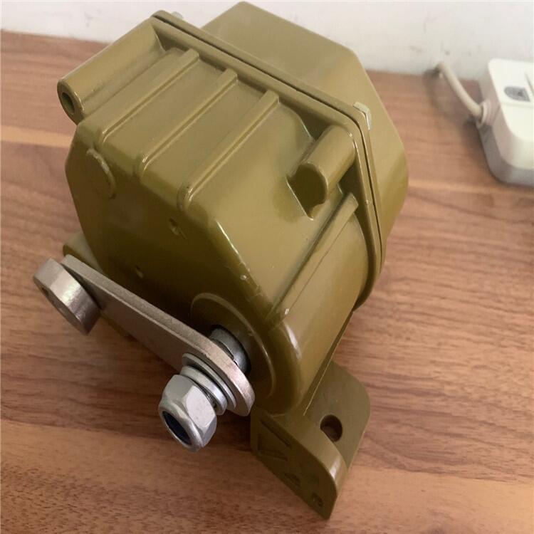 限位開關GDQX1-GL-2/5重型開關主要用于交流50HZ