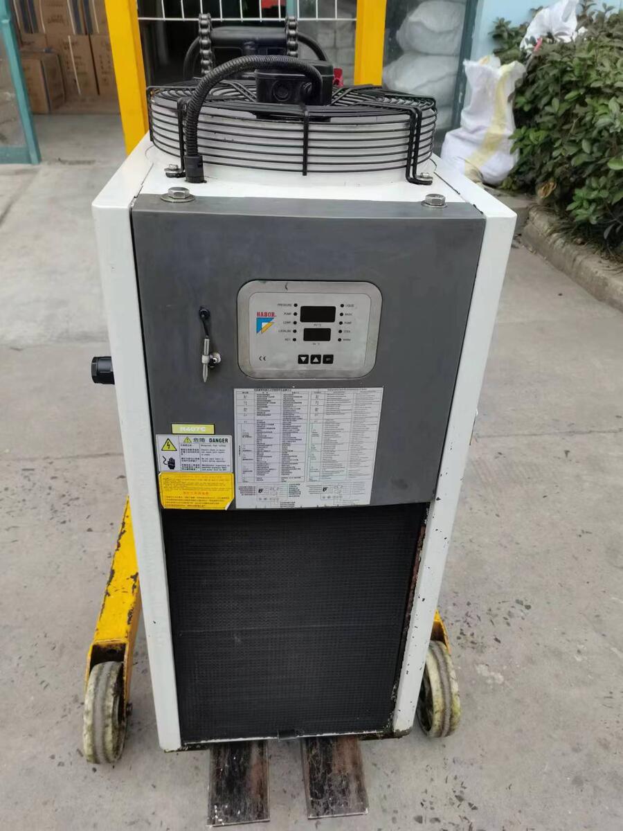 阜寧哈伯油冷機