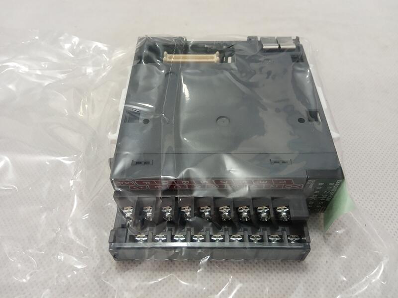 LY40NT5P-CM 三菱L系列16點DC電源漏型輸出模塊