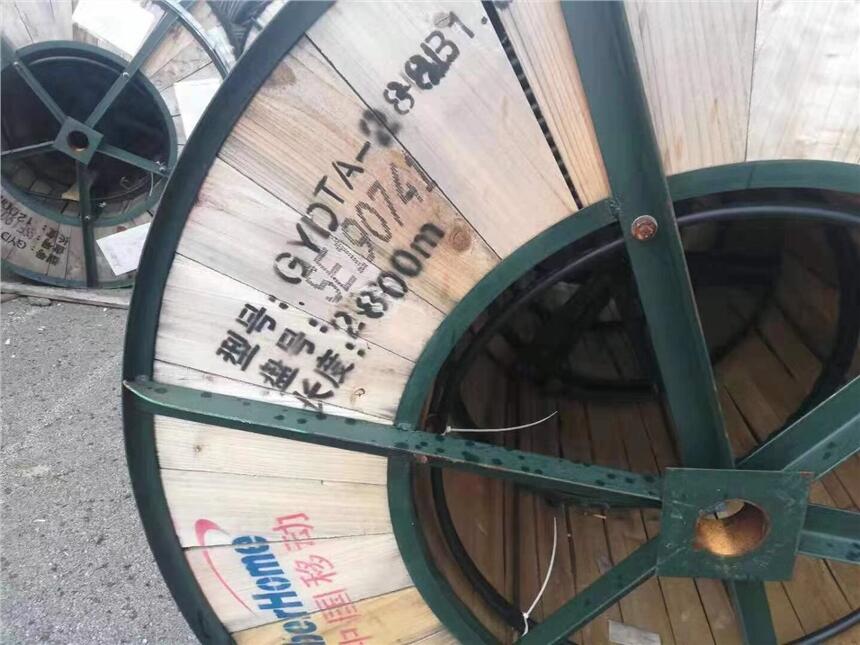 云南12芯二手光纜高價(jià)回收昭通康寧48芯GYTS鎧裝光纜回收網(wǎng)線(xiàn)