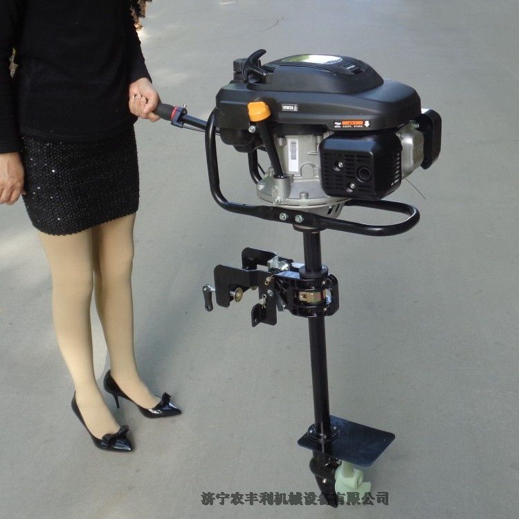 宗申四沖程風(fēng)冷漁船掛槳機(jī)推進(jìn)器廠家直銷(xiāo)