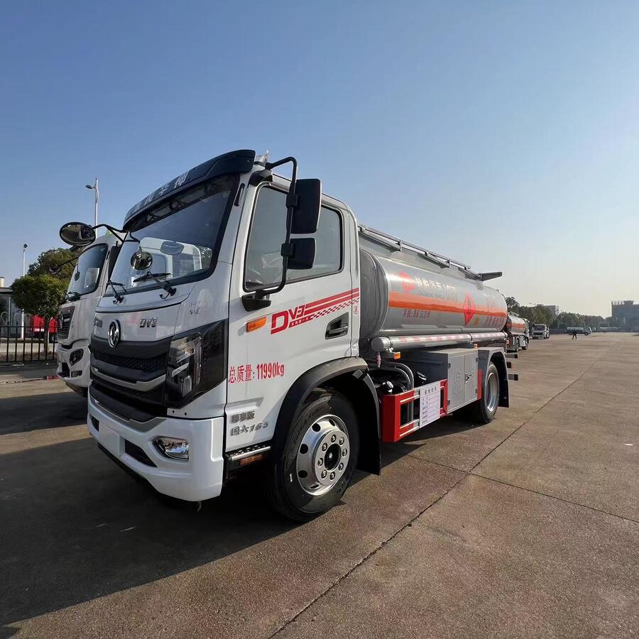 金寨程力加油車2噸運油車