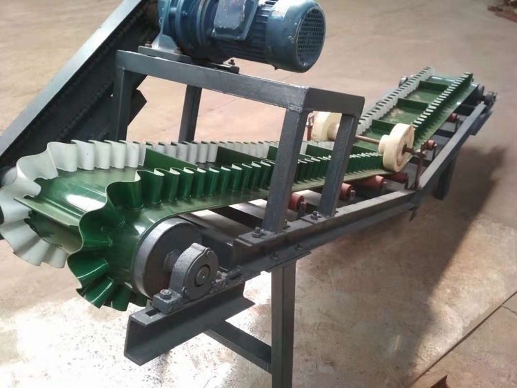 水平擋邊輸送機(jī)移動式 機(jī)場行李裝卸車輸送機(jī)