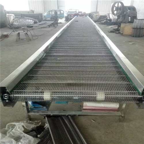 本溪定做蛋糕冷卻線螺旋網(wǎng)鏈輸送機 提升爬坡輸送