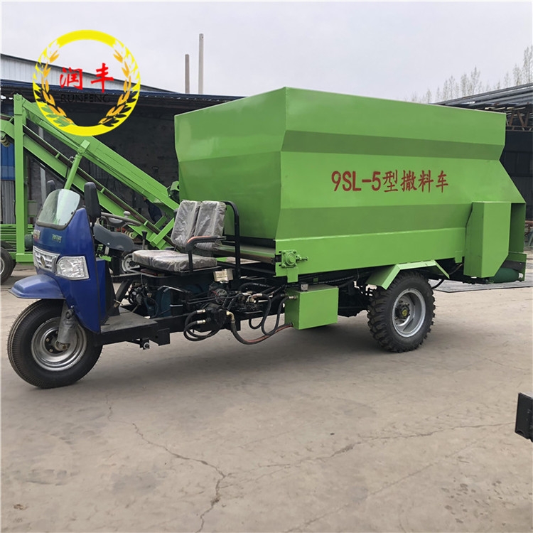湖南益陽市布料機(jī)潤豐左右出料生產(chǎn)廠家