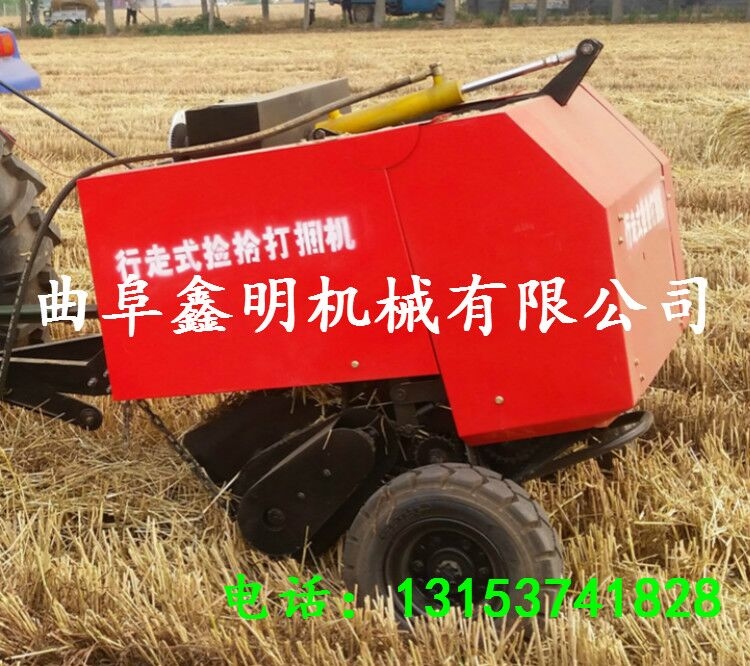 河南多功能打捆機(jī) 自走式打捆機(jī)性能 小麥秸稈撿拾打捆機(jī)廠家