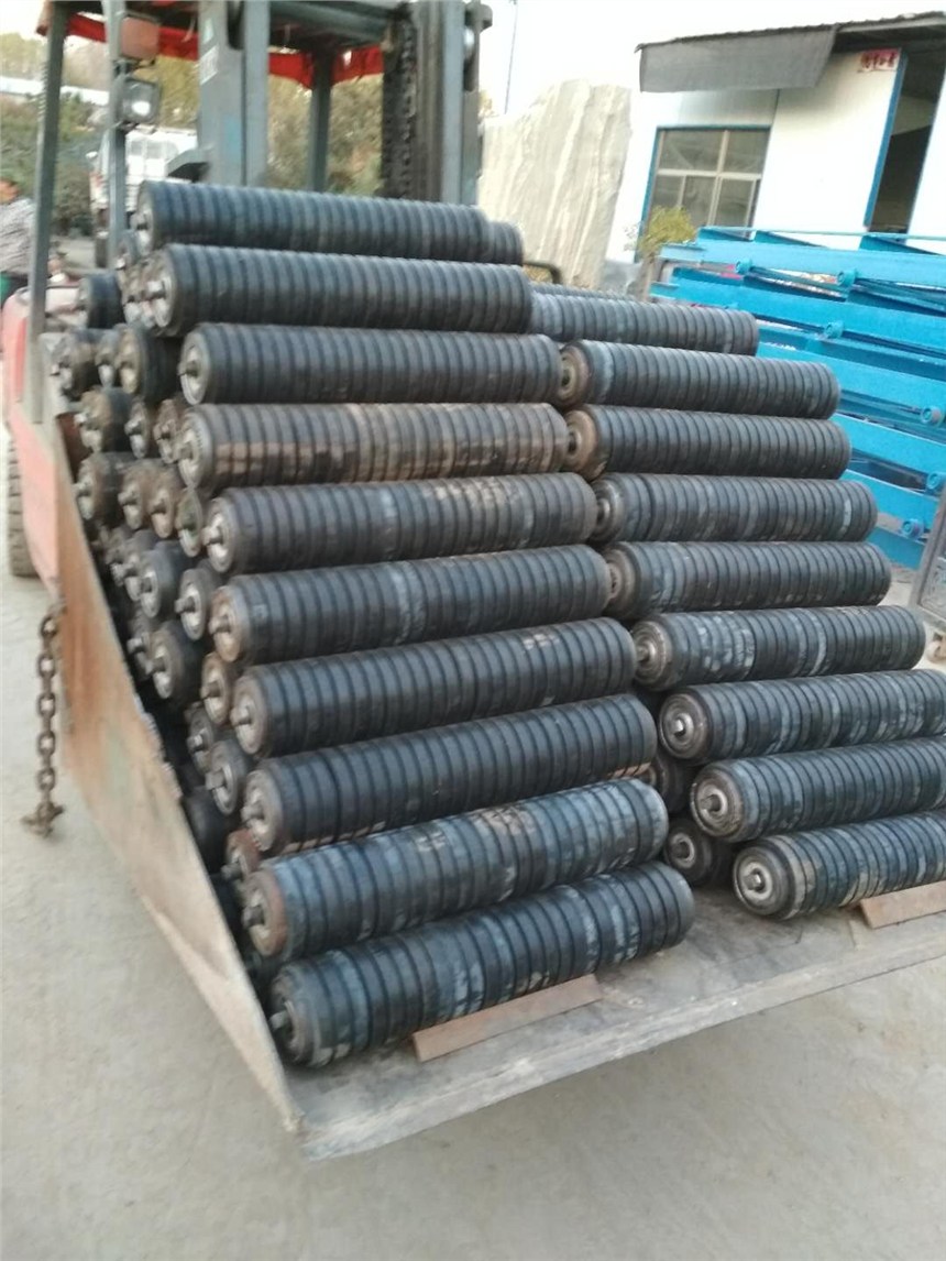 運(yùn)輸機(jī)廠家推薦 裝車(chē)輸送機(jī)