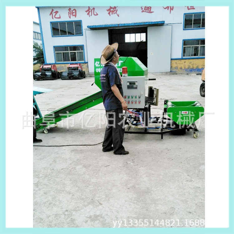 全自動圓形草捆包膜機(jī)