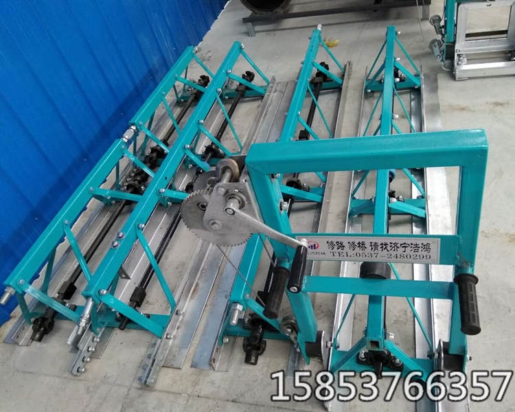 電動(dòng)框架整平機(jī)路面攤鋪機(jī)價(jià)格