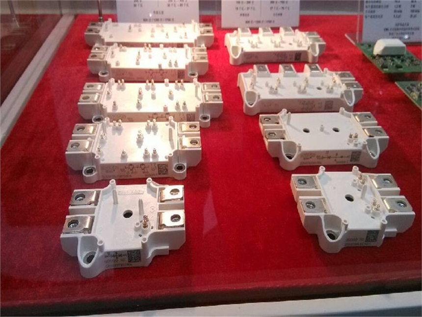 江蘇南京六合質(zhì)保555可控硅觸發(fā)電路SKM800GA126D、