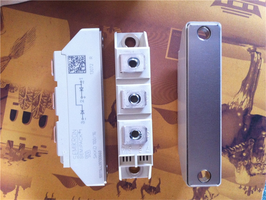 江蘇泰州靖江質(zhì)保光耦可控硅工作原理SKKH500/16G6500A/1600V