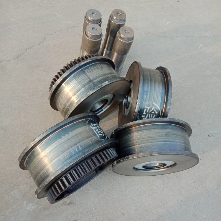 天津起重機(jī)車輪 龍門(mén)吊行走車輪組5噸10噸起重機(jī)安裝維修