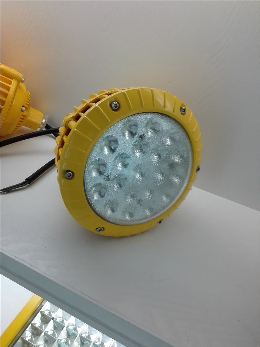 Z}(cng)ZAD301LED-60W