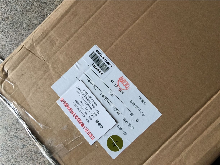 大名縣   RED LIONCBLUSB01