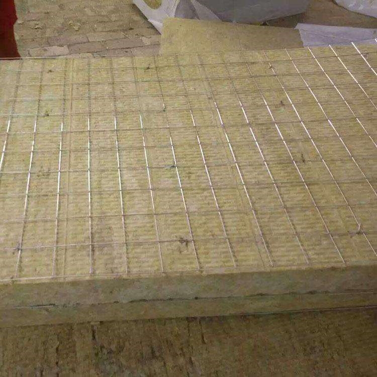 金寨縣外墻保溫板網(wǎng)織增強巖棉板價格實惠