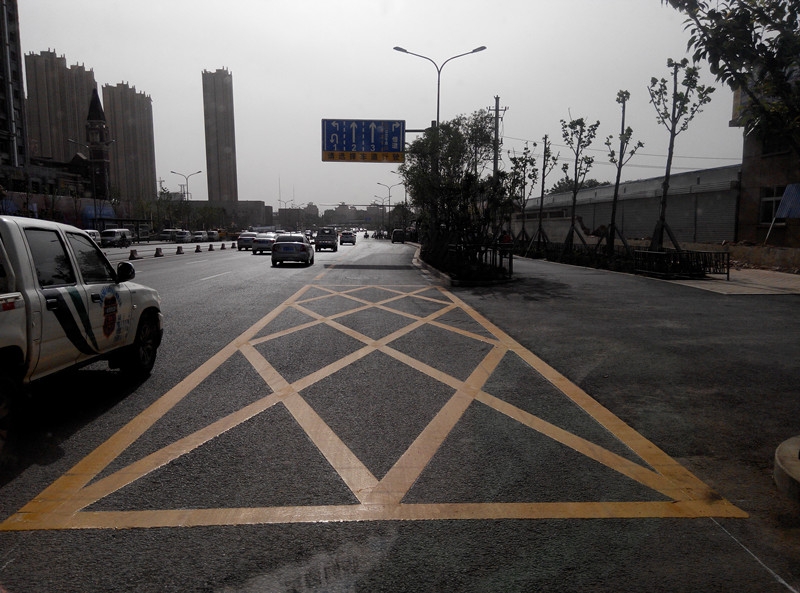 供應濟南歷下中固交通道路劃線-廠家