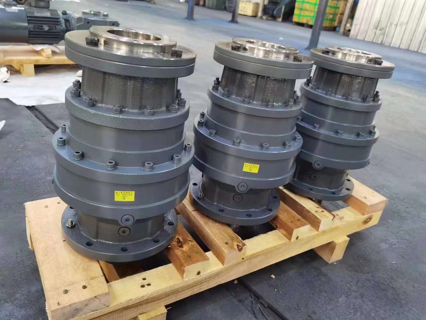 FAF97-Y5.5KW-76.4M4軸孔減速機(jī)ZLYJ112