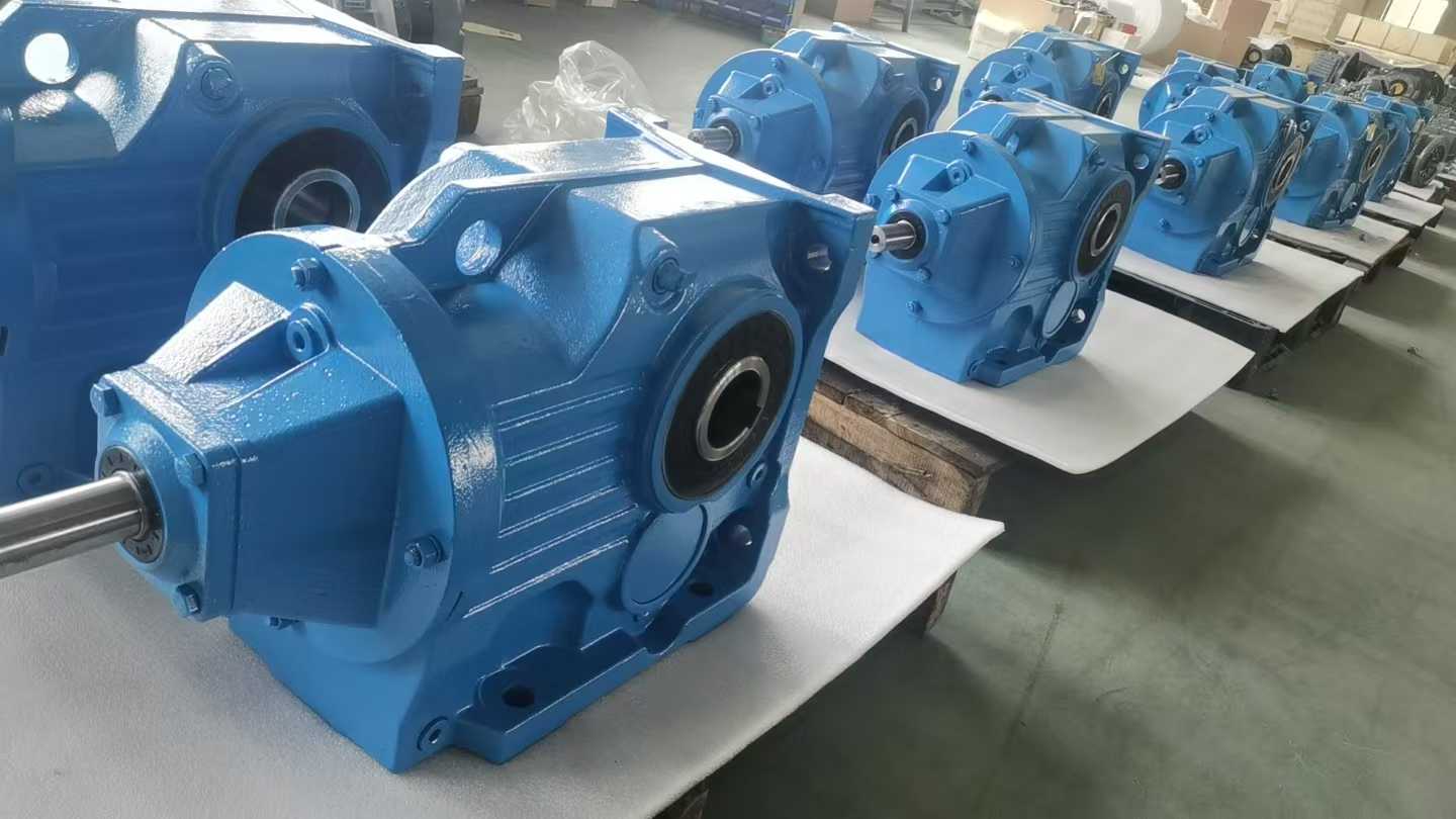 FAF67-Y3KW-22.05M1軸孔減速機TKA158