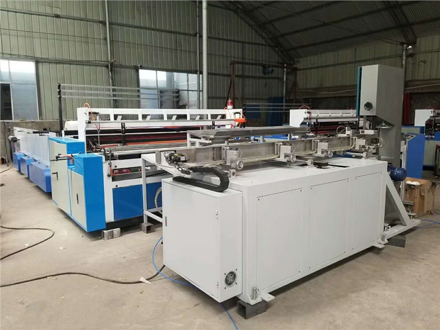 辦小型衛(wèi)生紙加工廠從買機器到生產(chǎn)出來成品需要多少錢呀？全自動復(fù)卷機