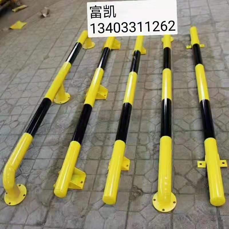 石家莊U型擋車桿批發(fā)石家莊隔離欄桿/交通設(shè)施市政護(hù)欄/交通護(hù)欄批發(fā)/河北石家莊護(hù)欄批發(fā)