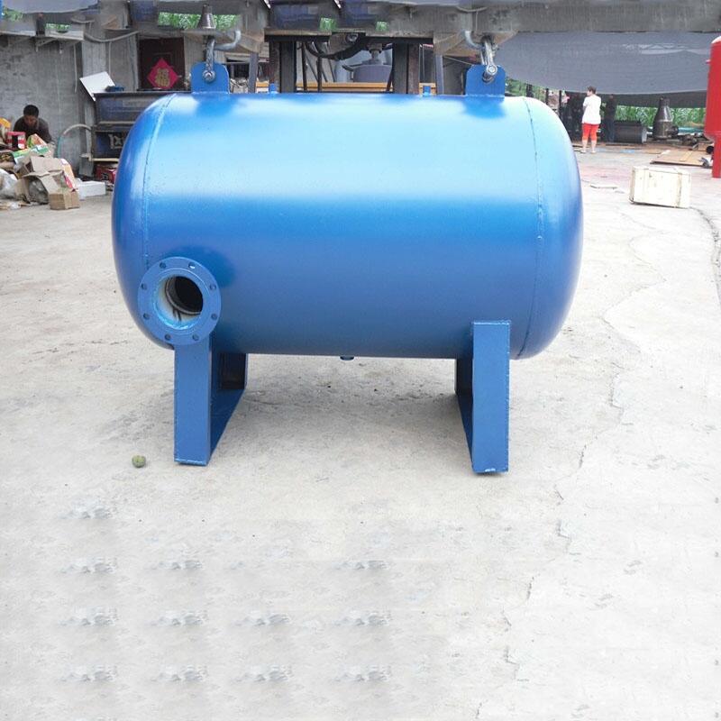全自動(dòng)不銹鋼無塔供水器 伊犁不銹鋼無塔供水罐生產(chǎn)商