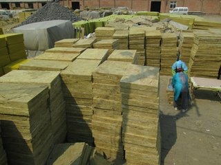 天津東麗區(qū)50厚填充防火巖棉板價格