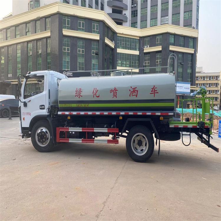 河源市9方灑水車現(xiàn)車供應(yīng)