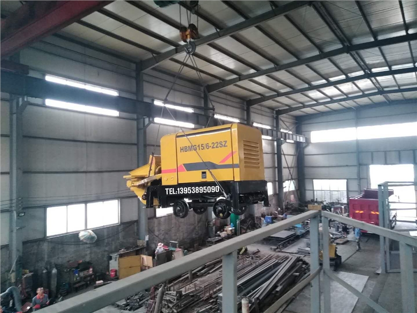 河南南陽-礦用混凝土濕噴機(jī)-輸送量可自己控制