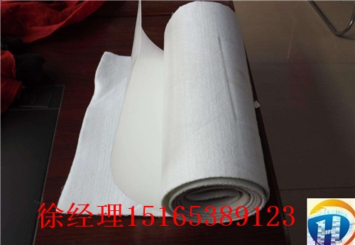 貴陽HDPE兩布一膜復合土工膜的施工流程