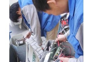武清區(qū)空調(diào)充氟 空調(diào)維修制冷 專業(yè)空調(diào)移機
