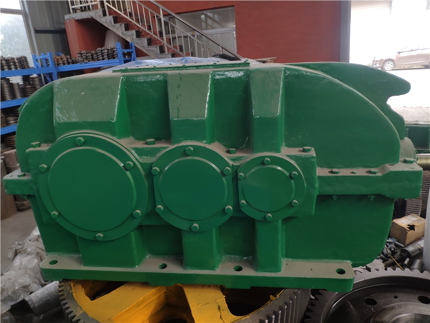 泰興廠家直銷泰興標(biāo)現(xiàn)貨DCY180-20-II-N硬齒面減速機