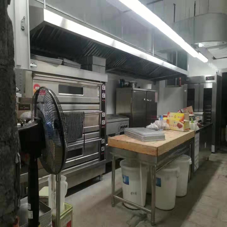佛山唐閣酒店學(xué)校商場超市企業(yè)單位食堂大型油煙管道清洗油煙機風機凈化器