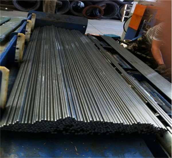 廣東圓鋼批發(fā)：ASTM1020、1060冷拉圓棒